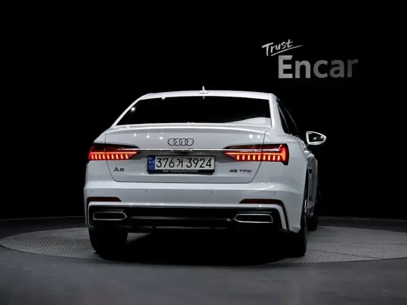 2022 Audi A6 с пробегом 46 080 км