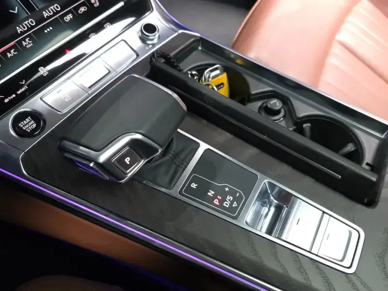 2022 Audi A6 с пробегом 46 080 км