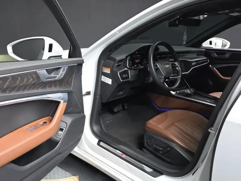2022 Audi A6 с пробегом 46 080 км