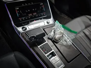 2021 Audi A6 с пробегом 24 576 км