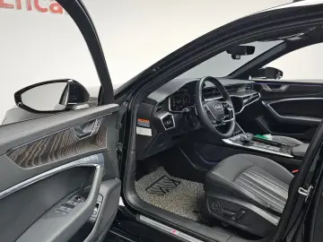 2021 Audi A6 с пробегом 24 576 км