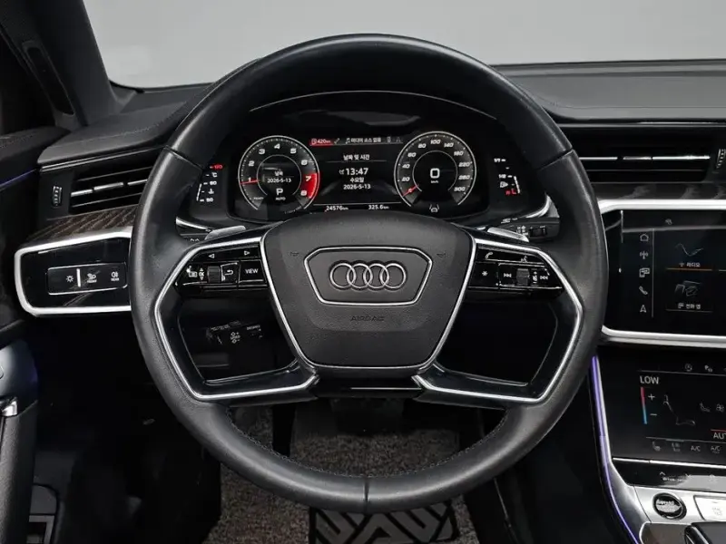 2021 Audi A6 с пробегом 24 576 км