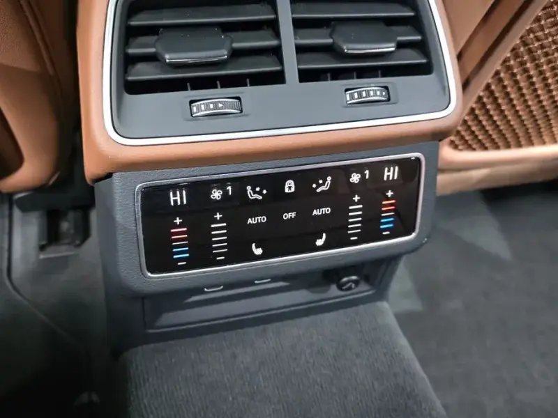2022 Audi A6 с пробегом 46 080 км