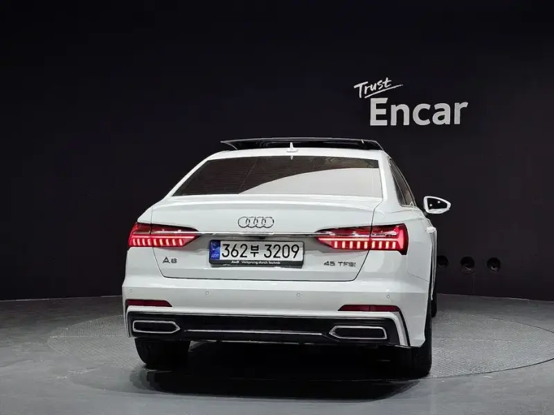 2023 Audi A6 с пробегом 15 552 км