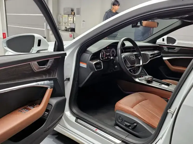 2023 Audi A6 с пробегом 15 552 км