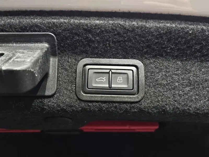 2023 Audi A6 с пробегом 15 552 км