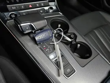 2021 Audi A6 с пробегом 15 075 км