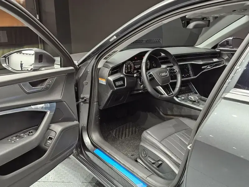 2021 Audi A6 с пробегом 15 075 км