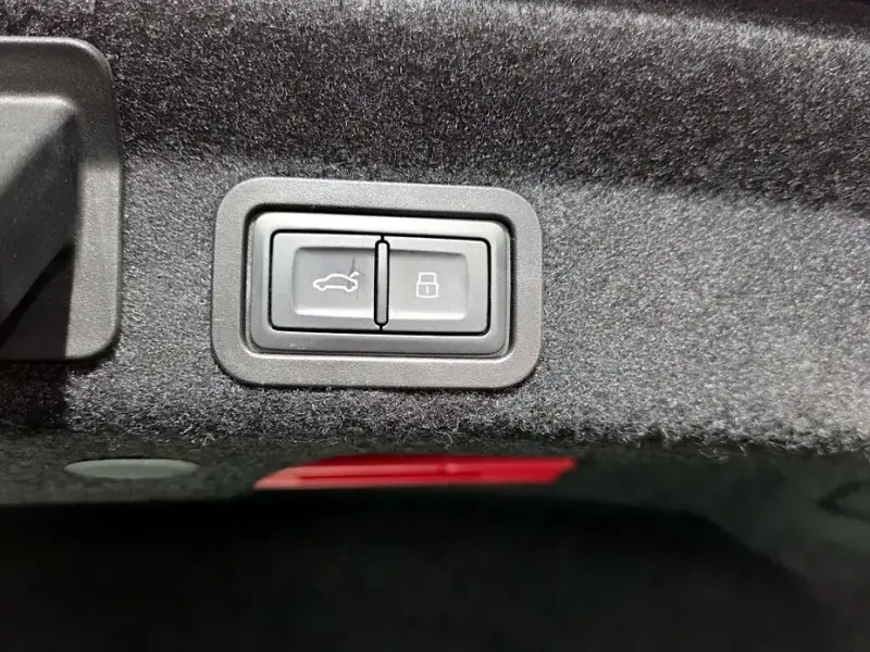 2021 Audi A6 с пробегом 15 075 км