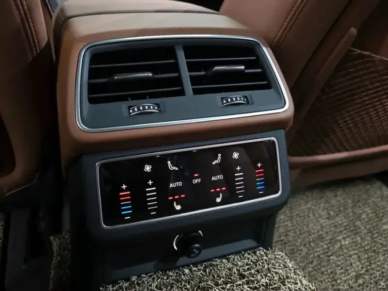 2020 Audi A6 с пробегом 84 558 км