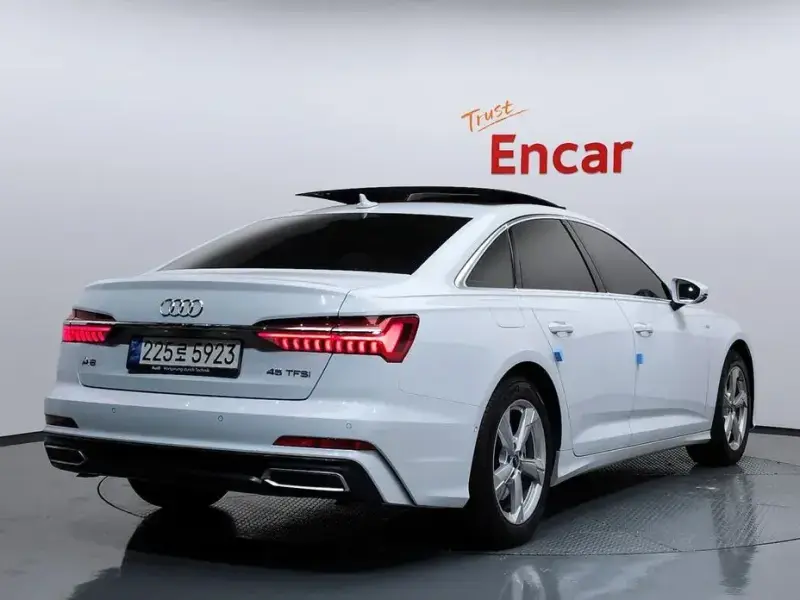 2021 Audi A6 с пробегом 51 432 км