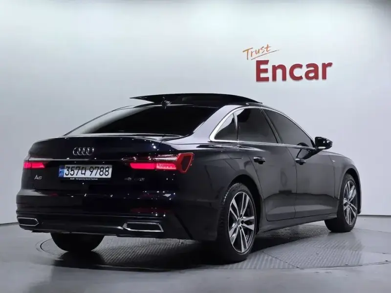 2022 Audi A6 с пробегом 10 180 км