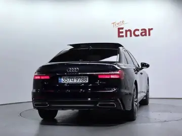 2022 Audi A6 с пробегом 10 180 км