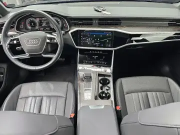 2022 Audi A6 с пробегом 10 180 км