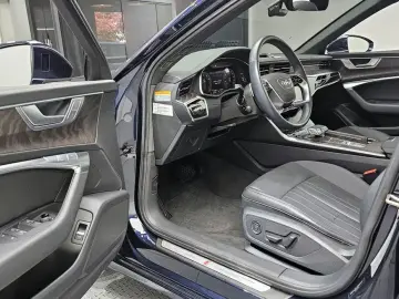 2022 Audi A6 с пробегом 10 180 км