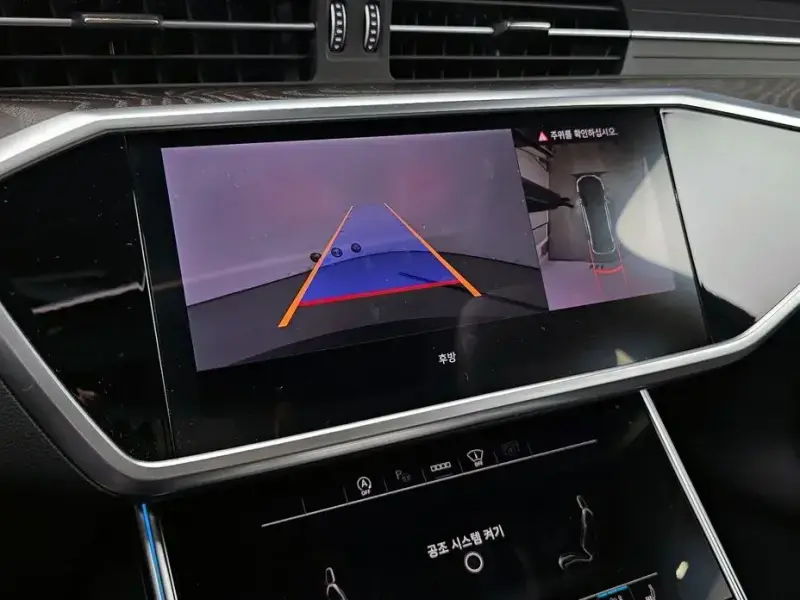 2022 Audi A6 с пробегом 10 180 км