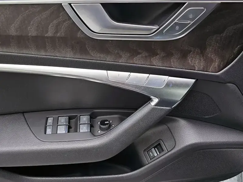 2022 Audi A6 с пробегом 10 180 км