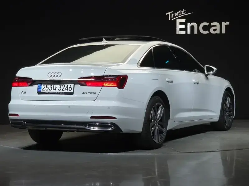 2022 Audi A6 с пробегом 40 923 км