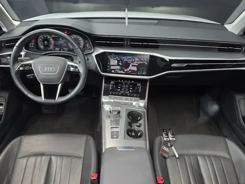 2022 Audi A6 с пробегом 40 923 км