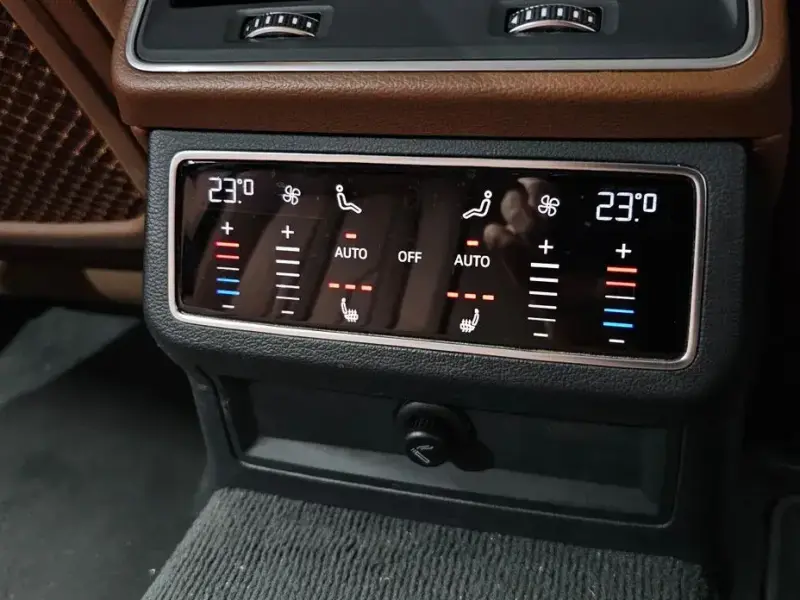 2021 Audi A6 с пробегом 20 987 км