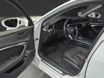 2022 Audi A6 с пробегом 40 923 км