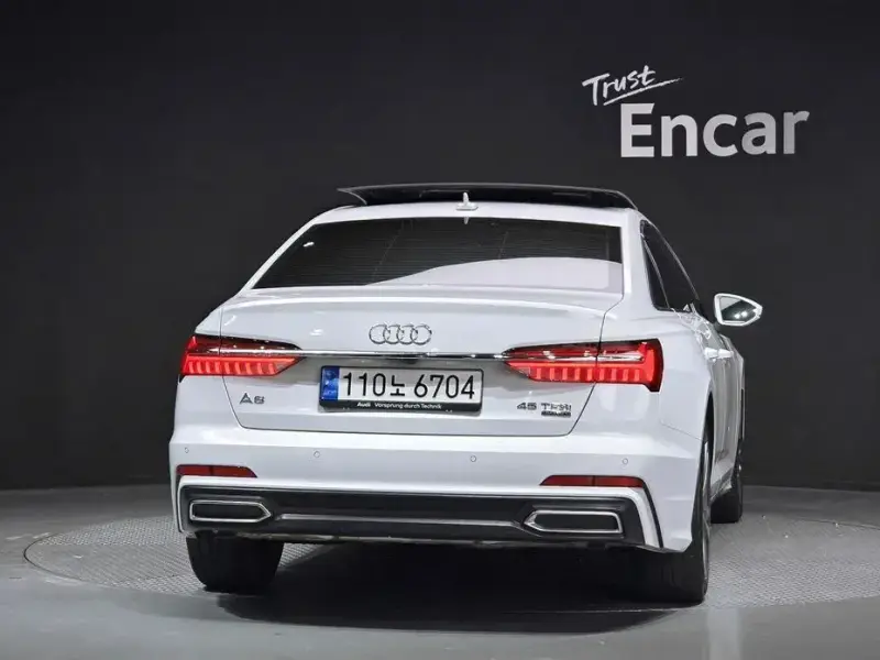 2022 Audi A6 с пробегом 63 352 км