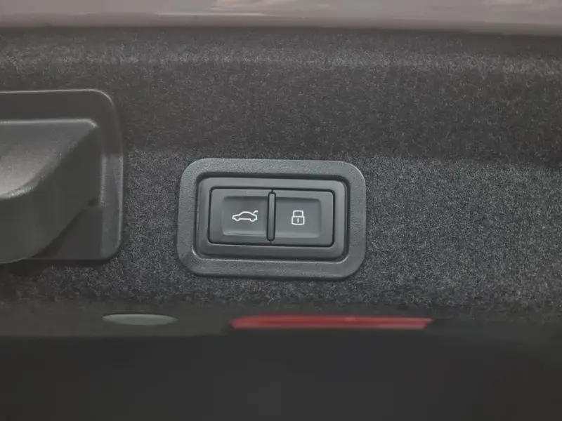 2022 Audi A6 с пробегом 30 346 км