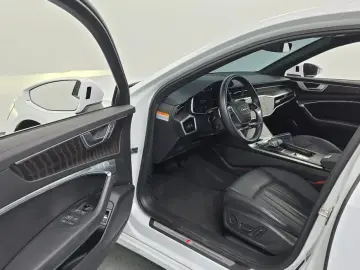 2022 Audi A6 с пробегом 63 301 км