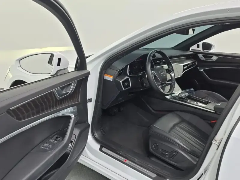 2022 Audi A6 с пробегом 63 301 км
