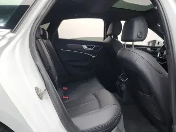 2022 Audi A6 с пробегом 86 745 км