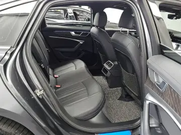 2021 Audi A6 с пробегом 38 581 км
