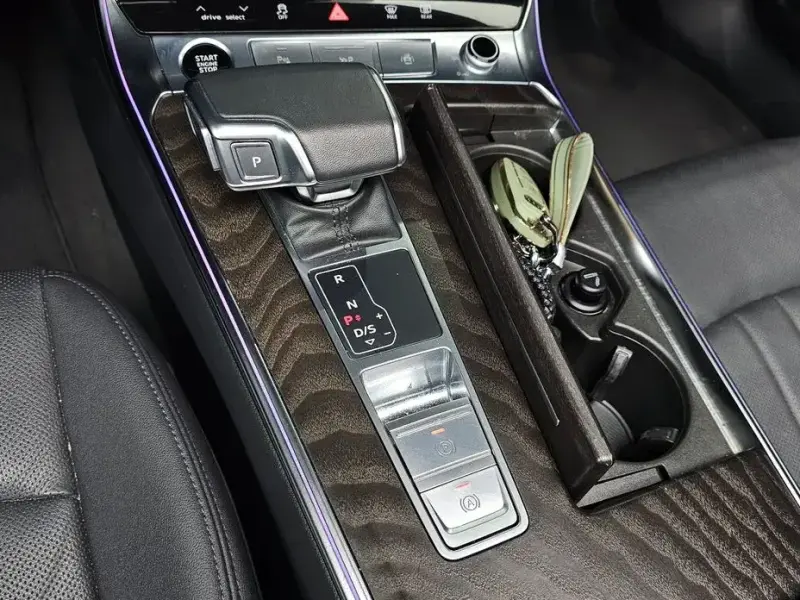 2022 Audi A6 с пробегом 25 067 км
