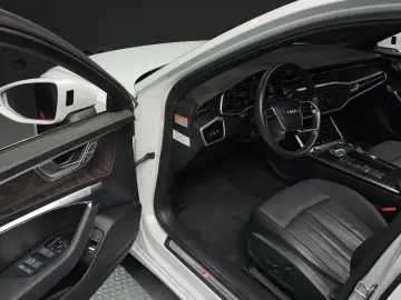 2022 Audi A6 с пробегом 25 067 км