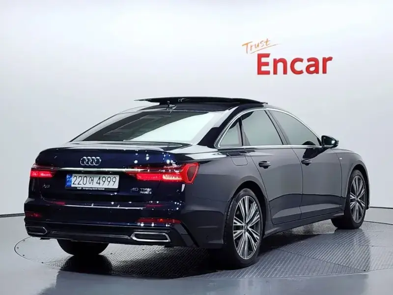2022 Audi A6 с пробегом 22 020 км