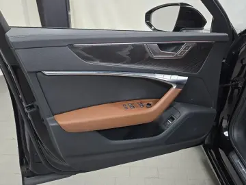 2021 Audi A6 с пробегом 124 300 км