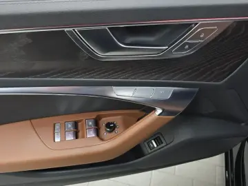 2021 Audi A6 с пробегом 124 300 км