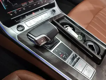 2022 Audi A6 с пробегом 22 020 км