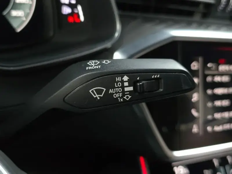 2021 Audi A6 с пробегом 124 300 км