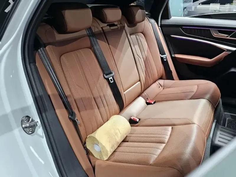 2023 Audi A6 с пробегом 27 092 км