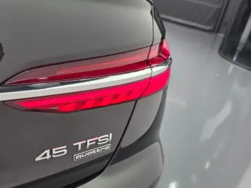 2019 Audi A6 с пробегом 106 095 км