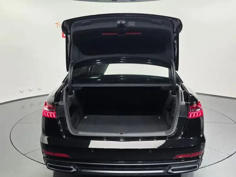 2019 Audi A6 с пробегом 106 095 км