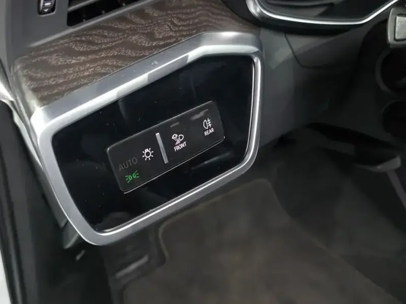 2021 Audi A6 с пробегом 74 831 км