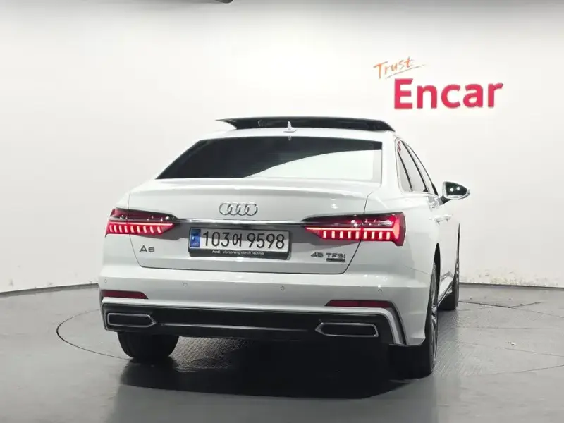 2023 Audi A6 с пробегом 24 714 км