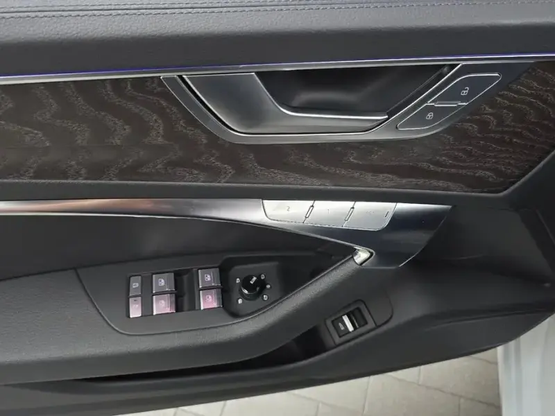 2023 Audi A6 с пробегом 37 727 км