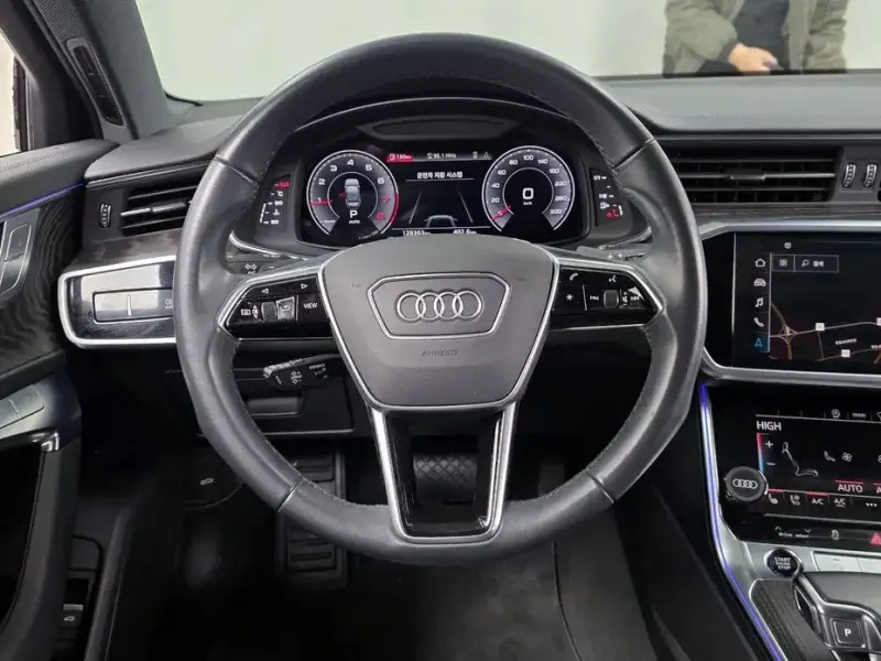 2021 Audi A6 с пробегом 128 363 км