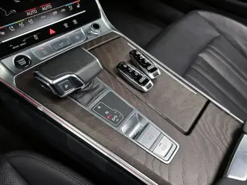 2022 Audi A6 с пробегом 86 177 км