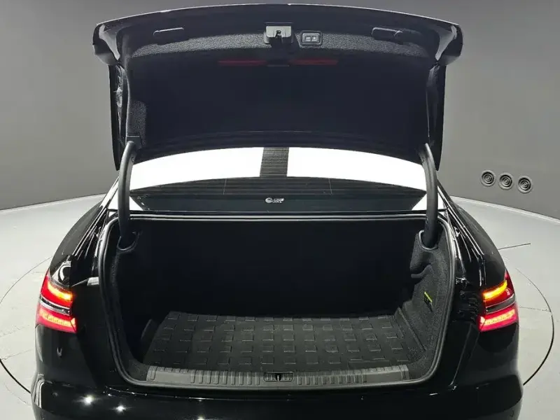 2022 Audi A6 с пробегом 45 078 км