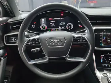 2022 Audi A6 с пробегом 49 818 км