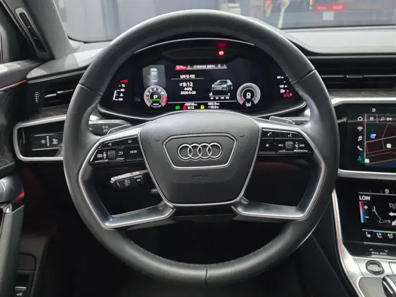 2022 Audi A6 с пробегом 49 818 км