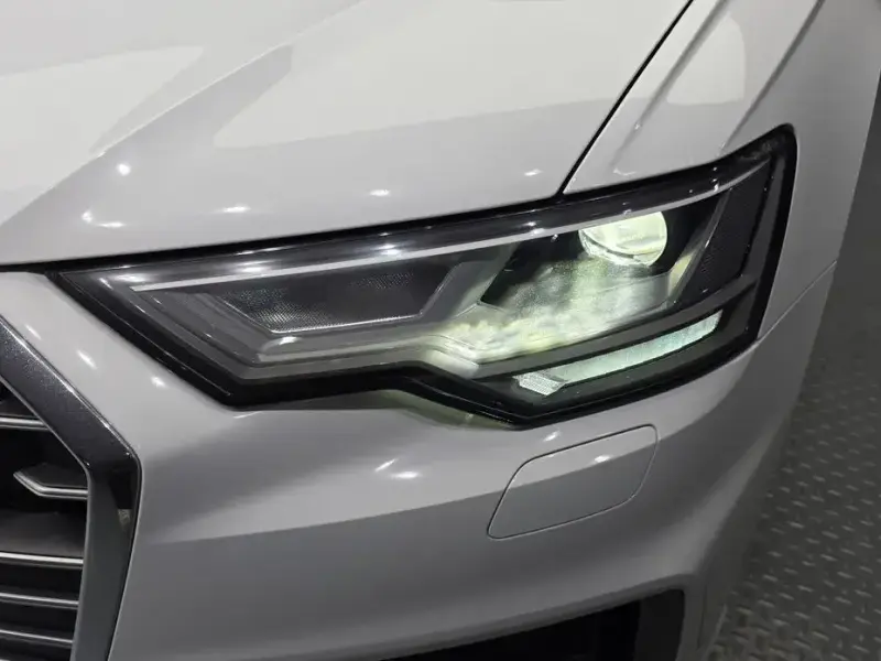 2022 Audi A6 с пробегом 49 818 км